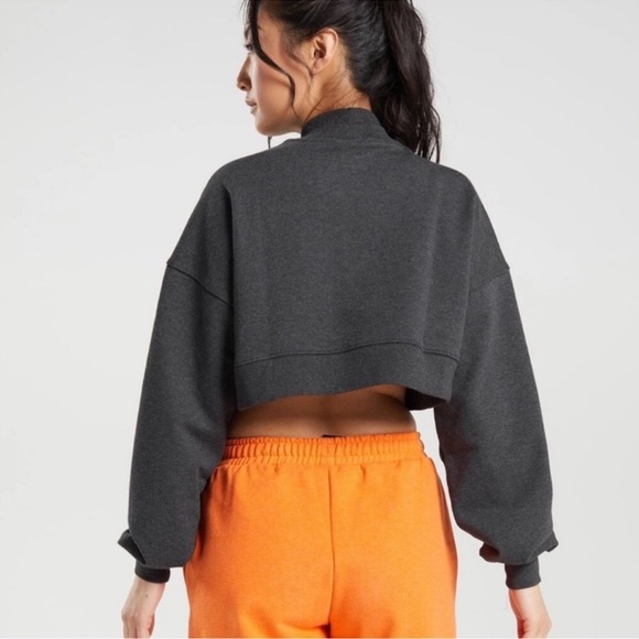 Gymshark Rest Day Gray Cropped Sweatshirt - Picture 2 of 8